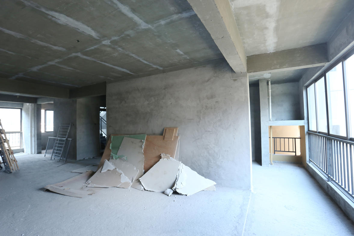 旗滨公园里  4室2厅2卫    93.8万室内图