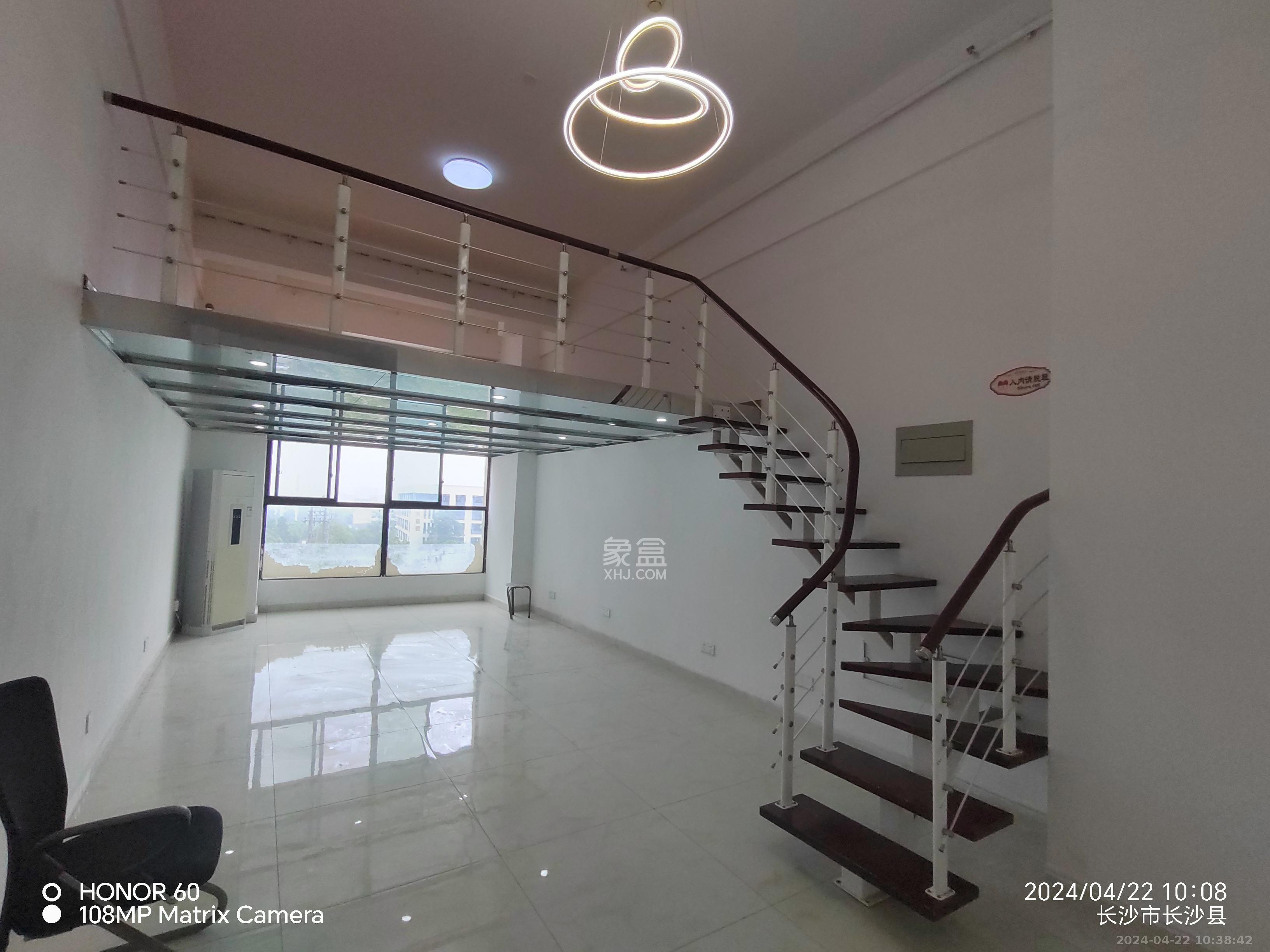 金科时代中心  1室1厅1卫    1800.0元/月