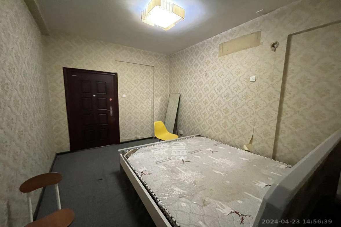 建鸿达现代城  1室1厅1卫   2500.00元/月室内图
