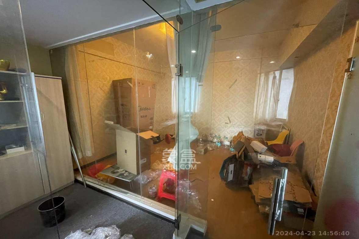 建鸿达现代城  1室1厅1卫   2500.00元/月室内图