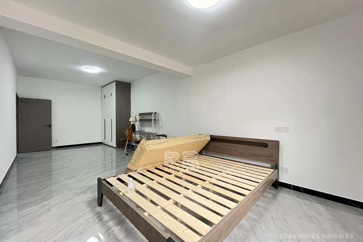 湖南省群众艺术馆宿舍（浏正街55号）  3室2厅1卫    3200.0元/月室内图