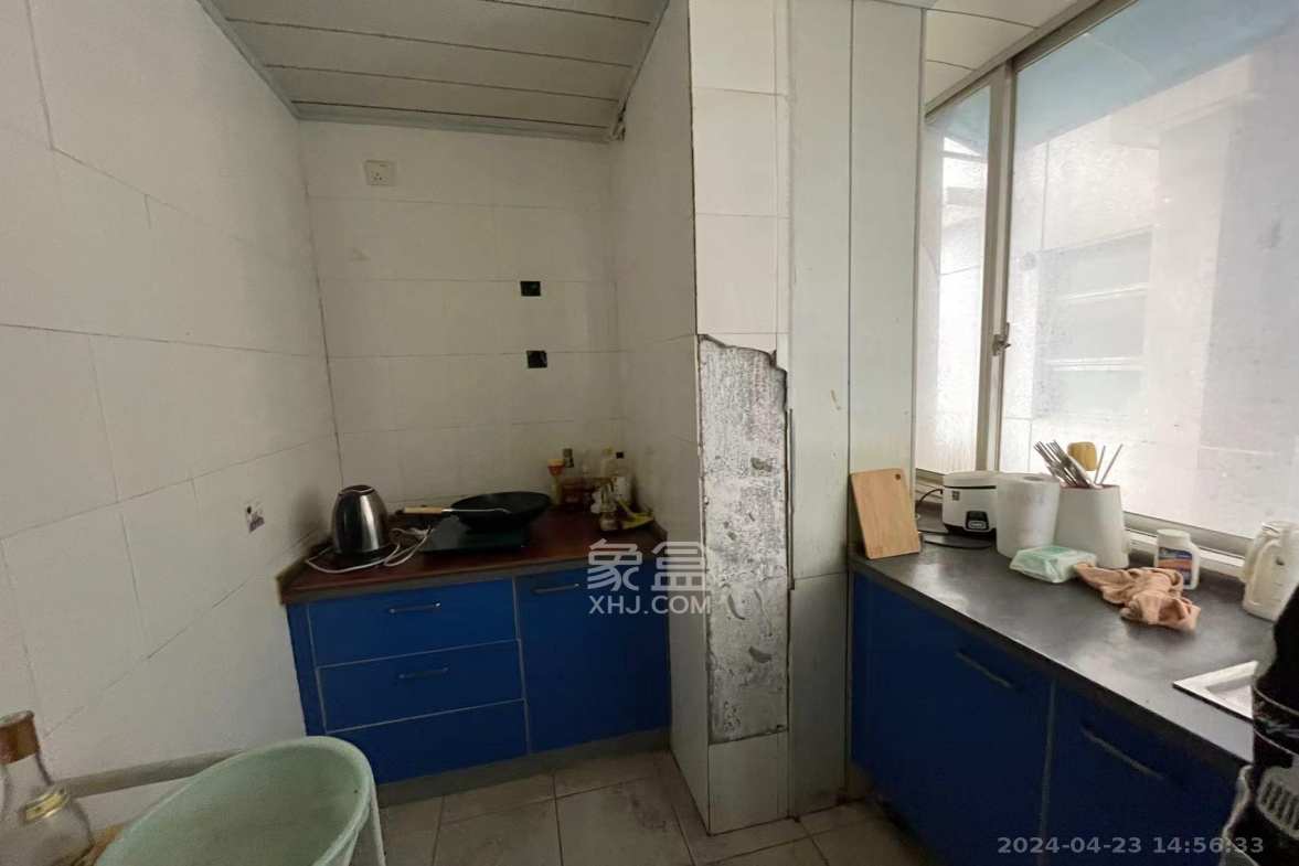 建鸿达现代城  1室1厅1卫   2500.00元/月室内图1