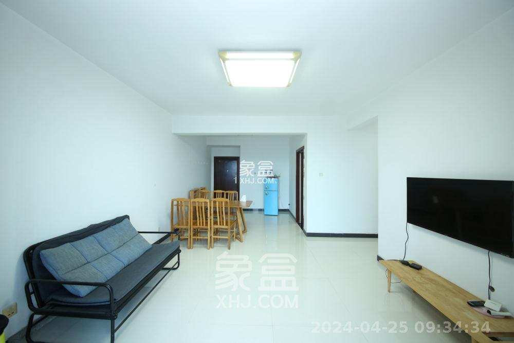 融圣国际  2室2厅1卫   3700.00元/月室内图