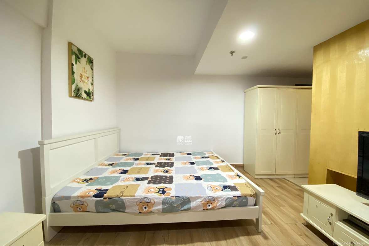 摩天一号  1室1厅1卫    2000.0元/月室内图