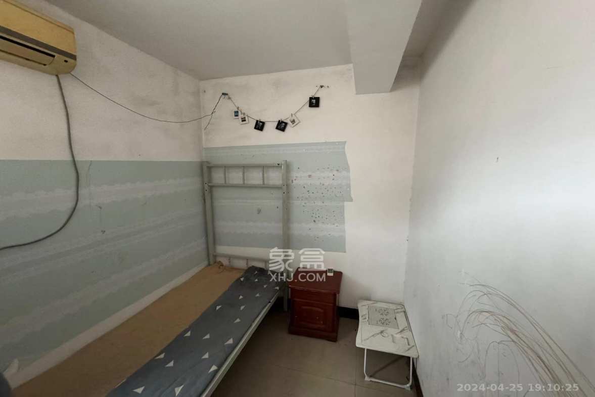 广宇园丁新村  3室2厅2卫    2600.0元/月 广宇园丁新村  3室2厅2卫    2600.0元/月室内图