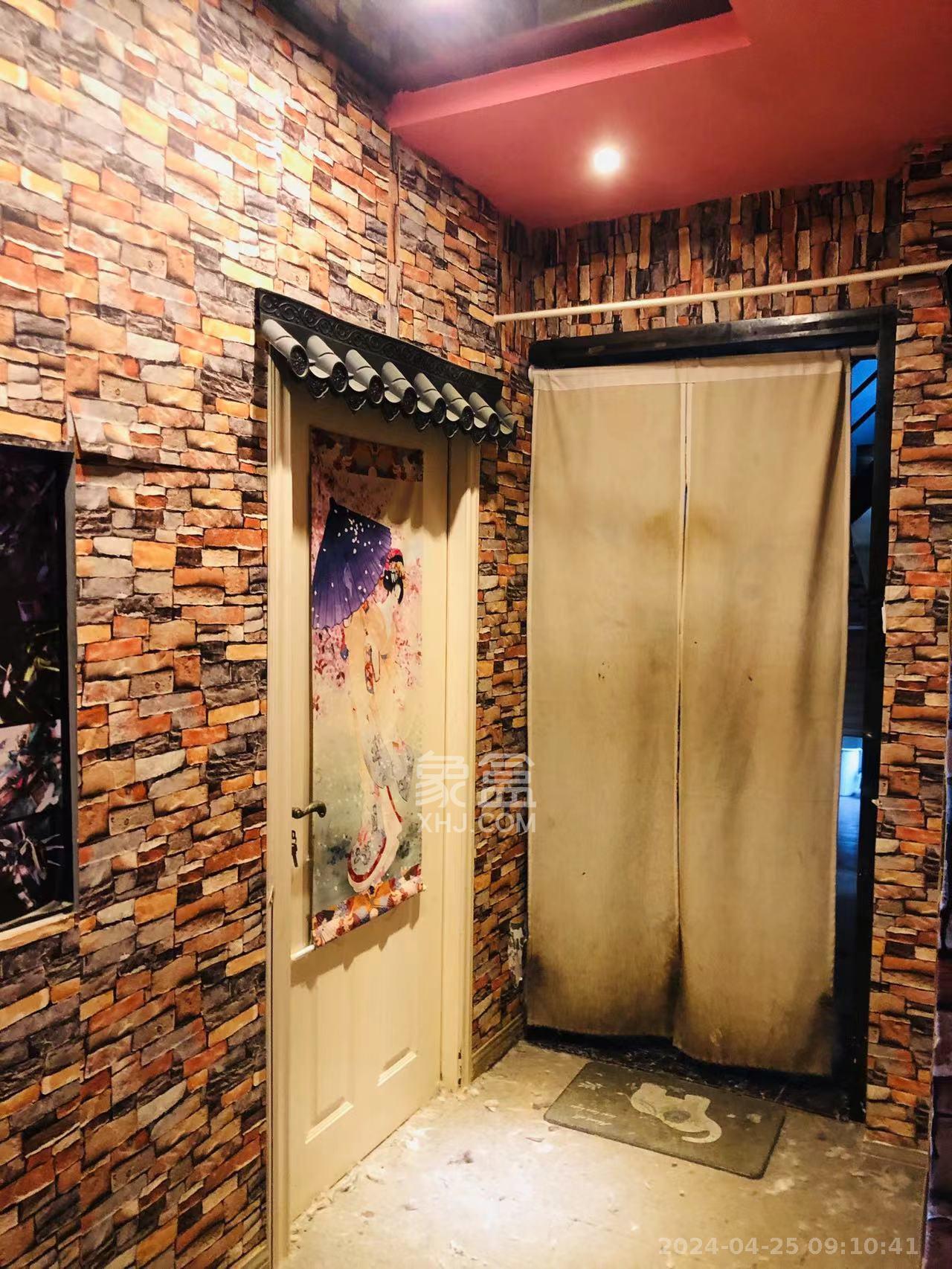 华翼府   180.0㎡      4500.0元/月室内图