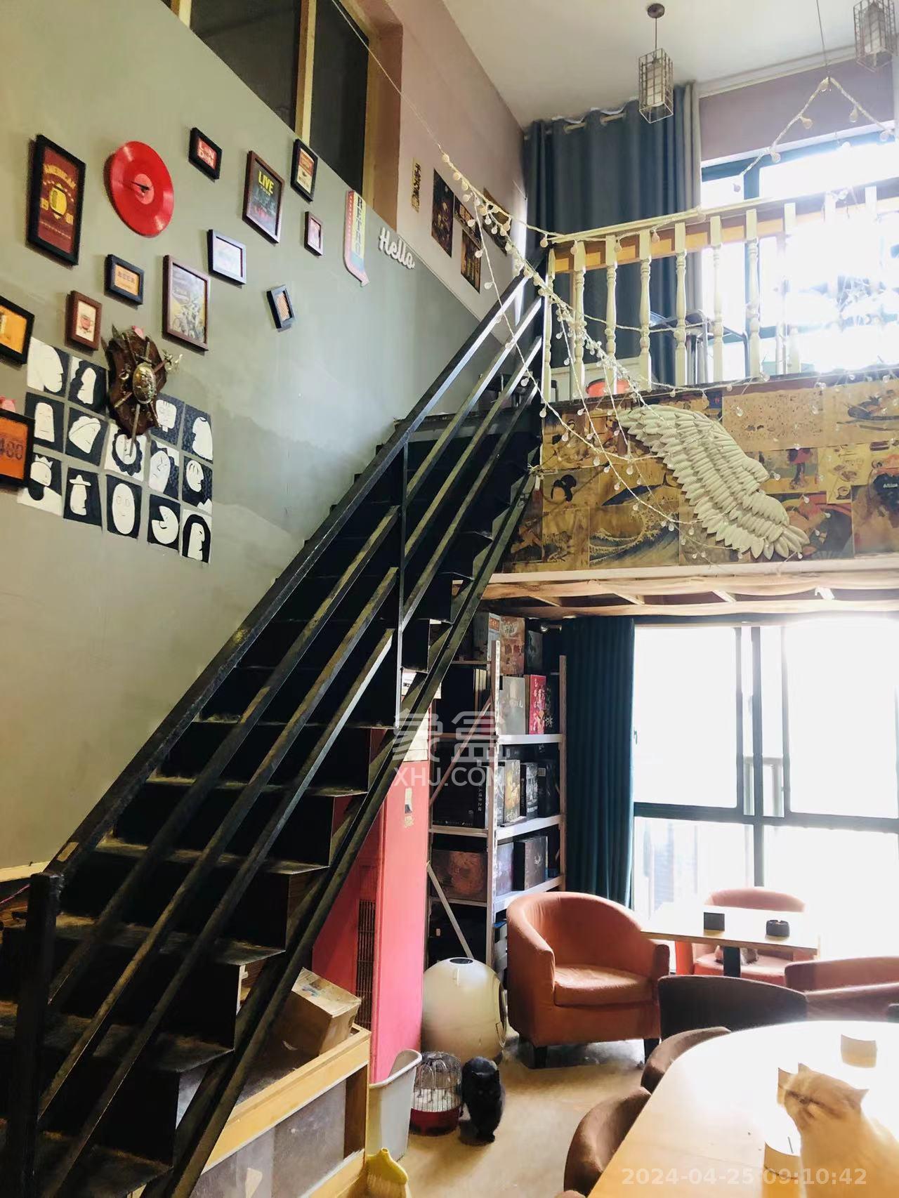 华翼府   180.0㎡      4500.0元/月室内图