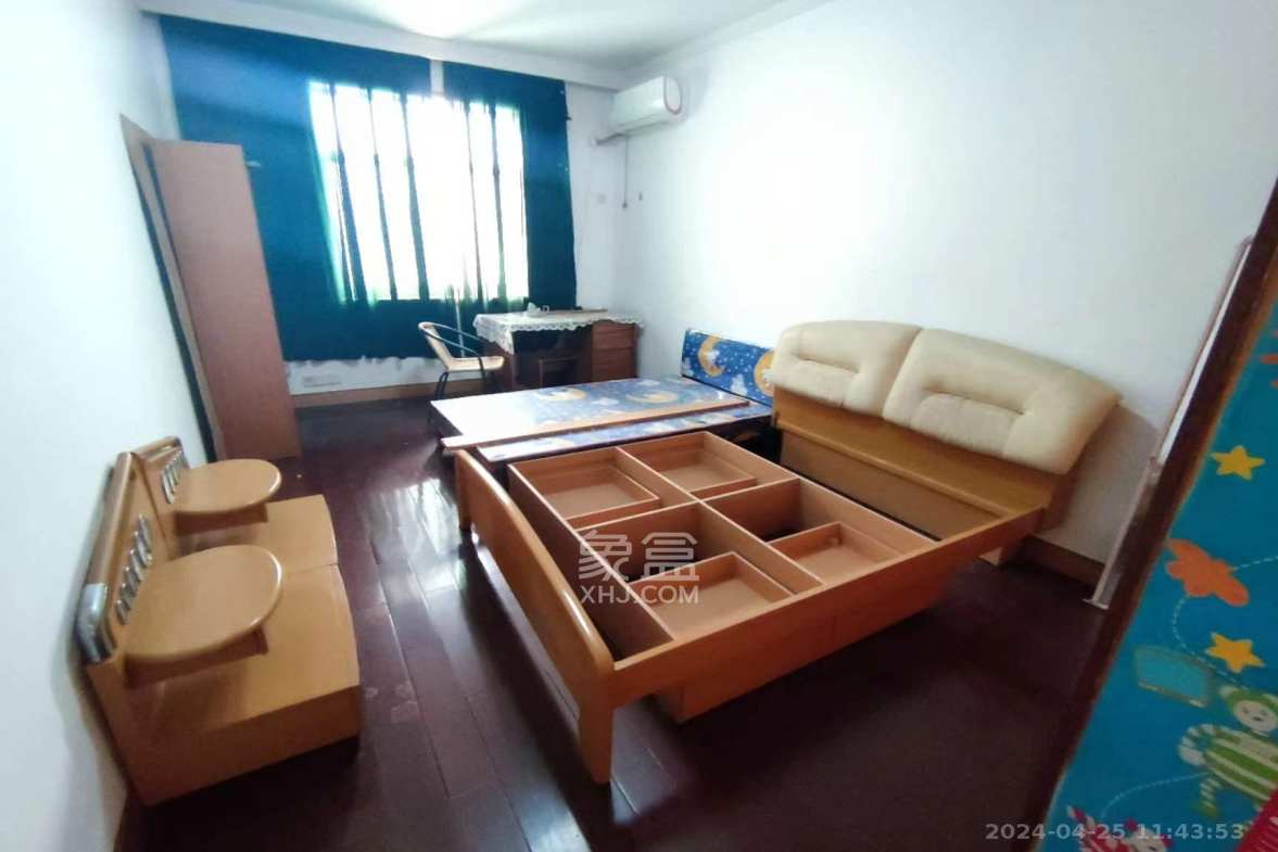 东瓜山一村  3室2厅1卫   2000.00元/月室内图