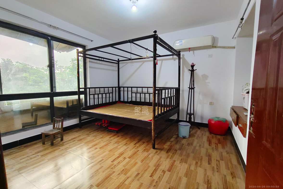 水岸天际（一期、二期）  2室2厅1卫    1800.0元/月室内图