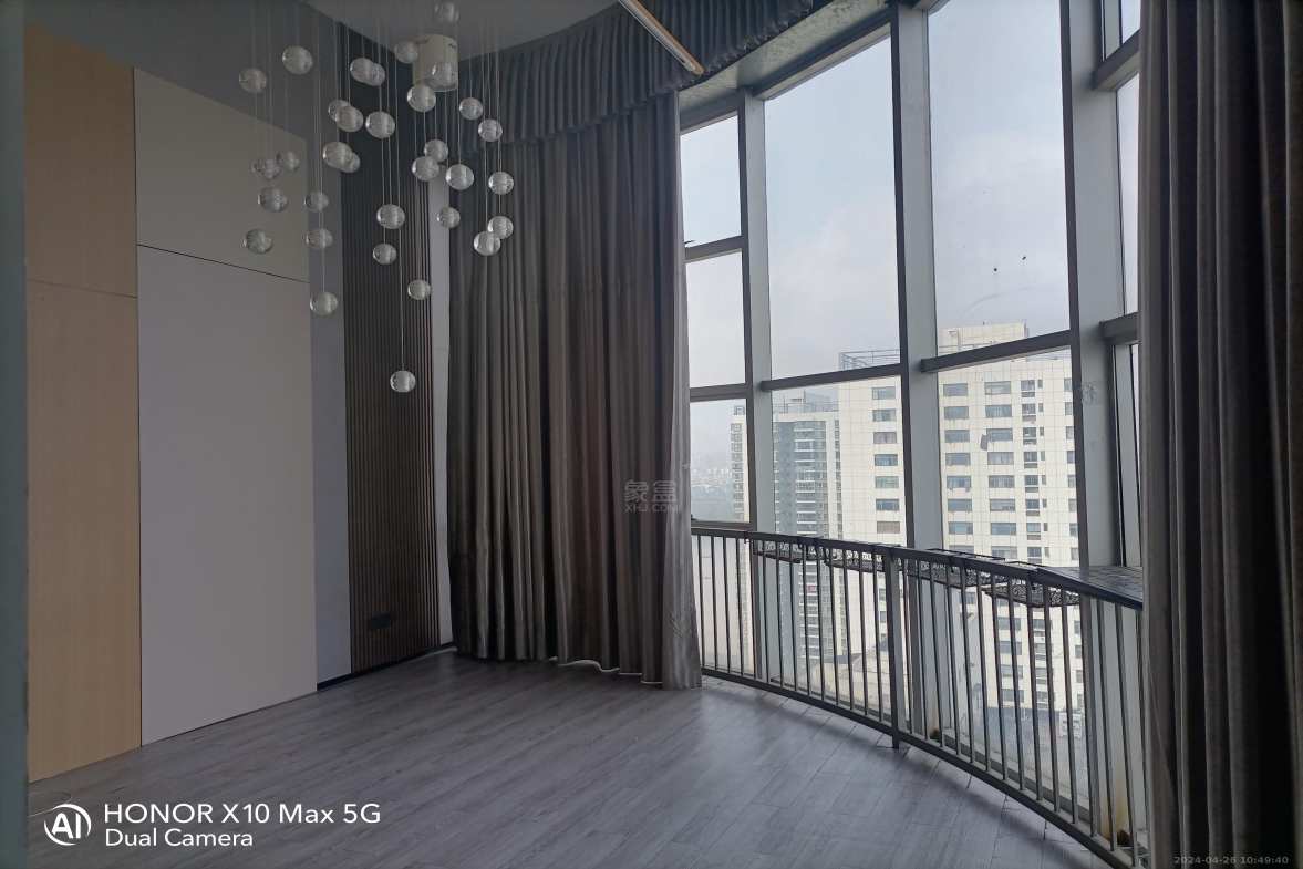 金轮时代广场 2室2厅1卫 2200.0元/月 金轮时代广场 2室2厅1卫 2200.0元/月室内图