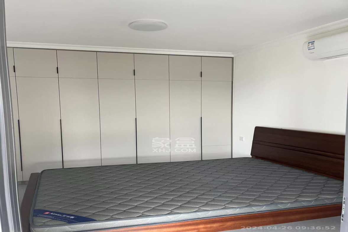 智达佳园  3室2厅2卫    2200.0元/月 智达佳园  3室2厅2卫    2200.0元/月室内图