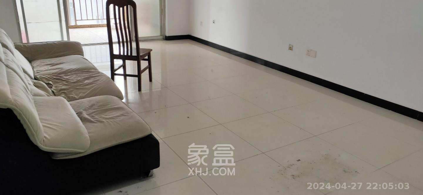 华瑞电子商厦(湖南科佳摄影城) 1室1厅1卫 1500.0元/月 华瑞电子商厦(湖南科佳摄影城) 1室1厅1卫 1500.0元/月室内图