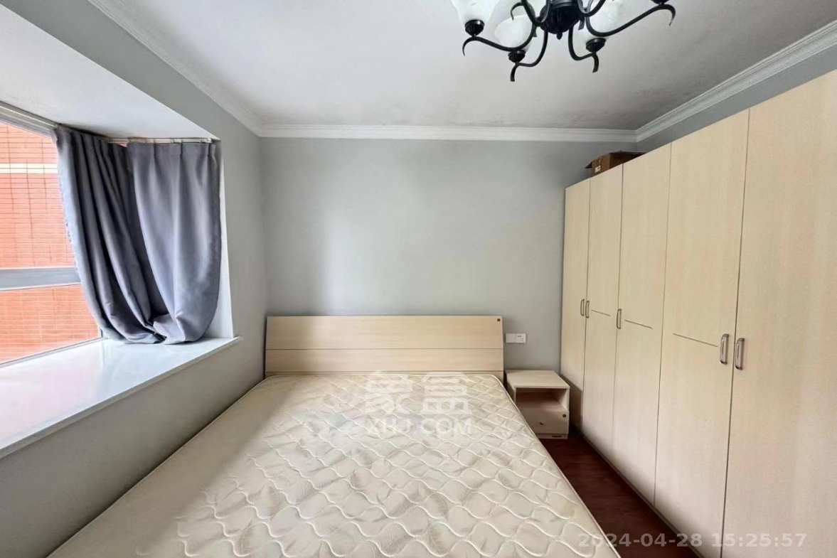 中海阅溪府  1室1厅1卫    1400.0元/月 中海阅溪府  1室1厅1卫    1400.0元/月室内图