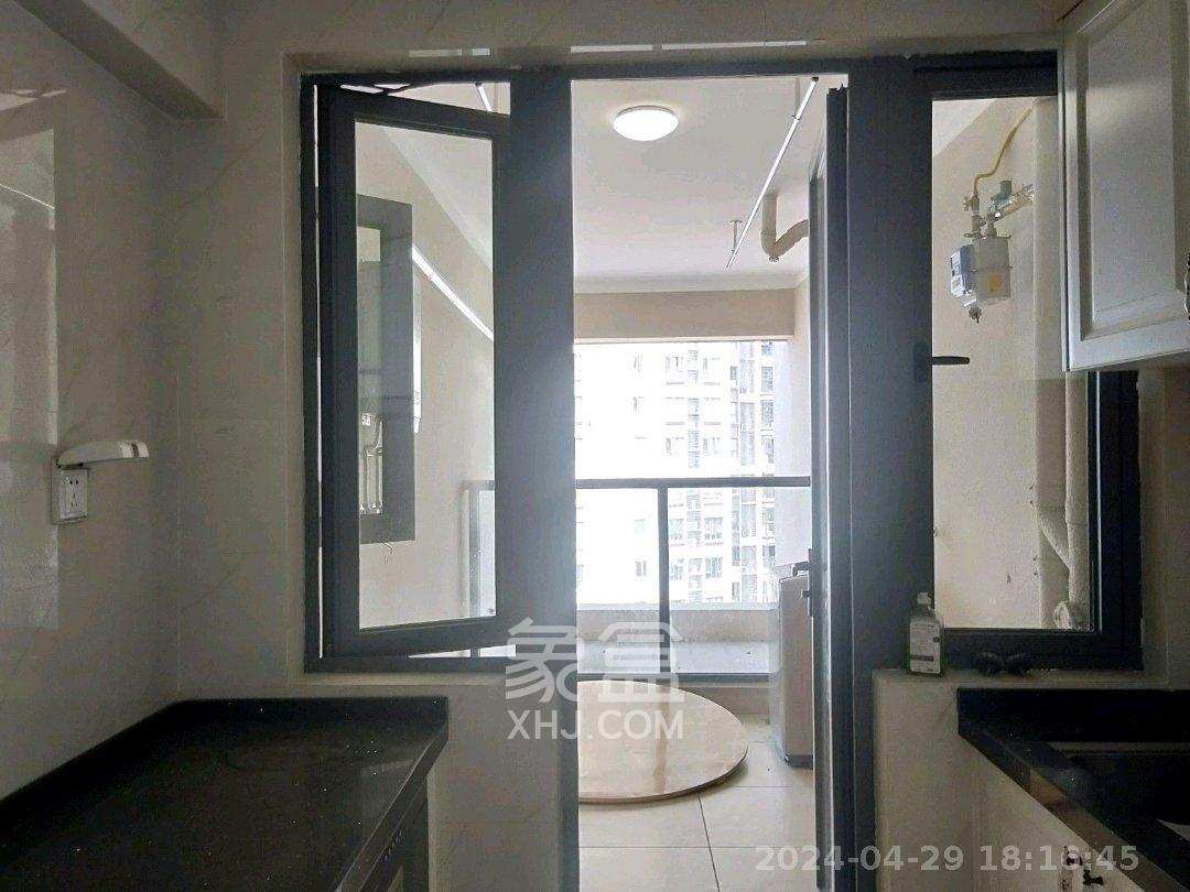 碧桂园威尼斯城  4室2厅2卫   2800.00元/月室内图