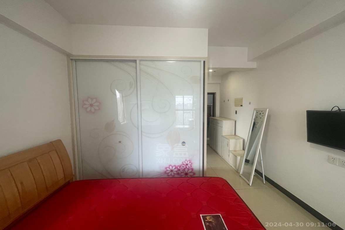 中建御山和苑  1室1厅1卫   1200.00元/月室内图