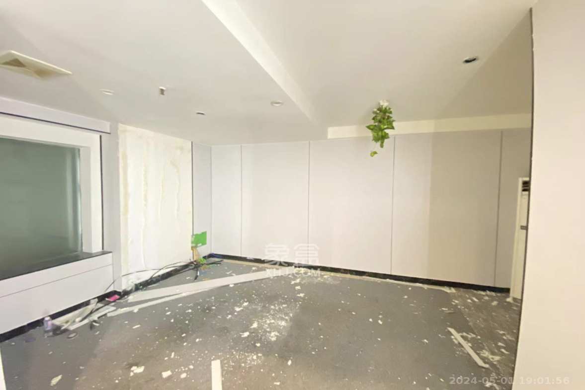 万博汇  1室1厅1卫    1700.0元/月室内图