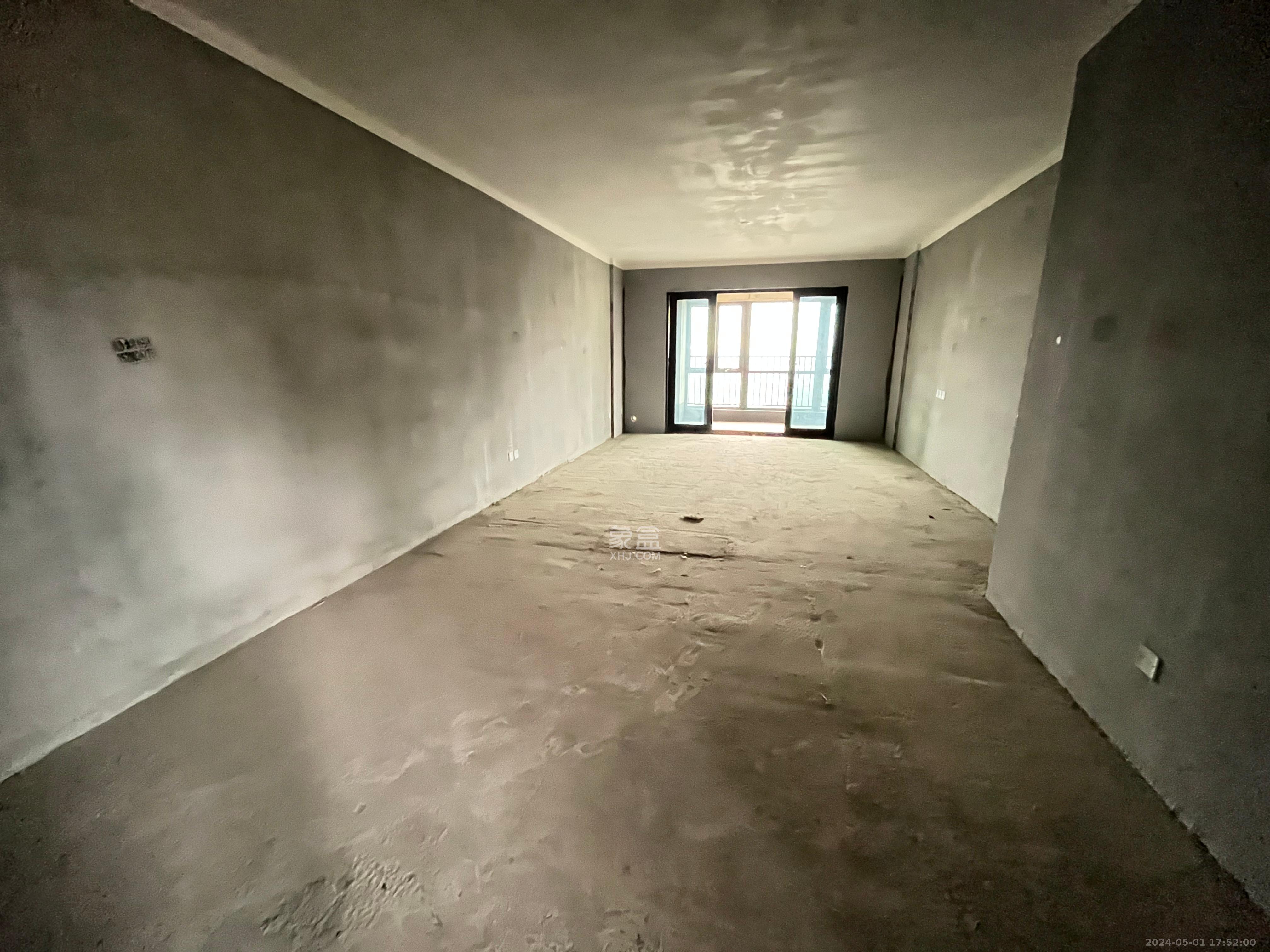 碧桂园黄金时代  4室2厅2卫    92.8万