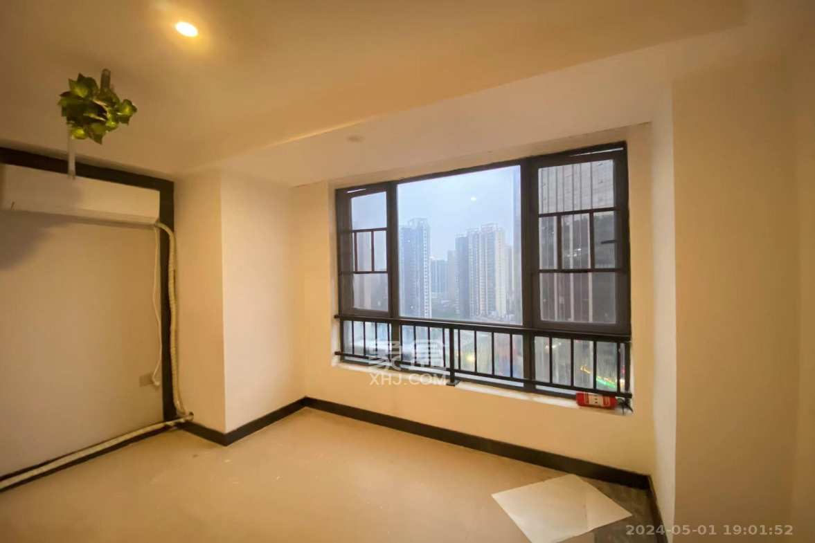 万博汇  1室1厅1卫    1700.0元/月室内图