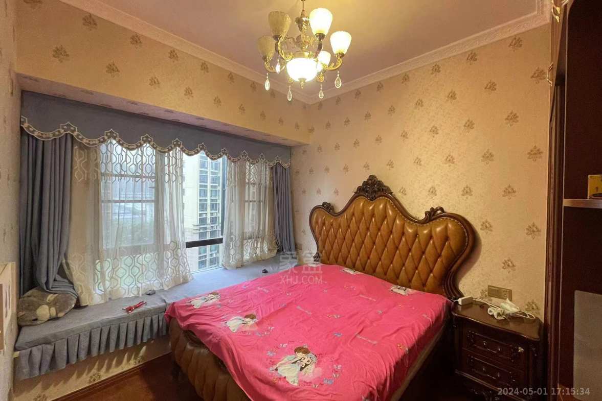 经世龙城  4室2厅2卫    3000.0元/月室内图