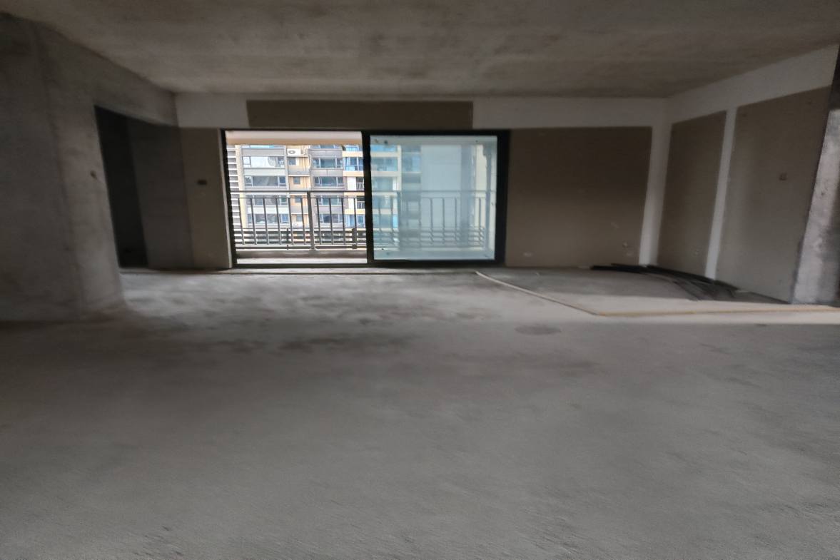 宁邦中心(二期公园里)  4室2厅2卫    118.0万 宁邦中心(二期公园里)  4室2厅2卫    118.0万客厅