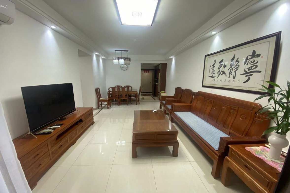中海锦城  3室2厅2卫   3200.00元/月室内图