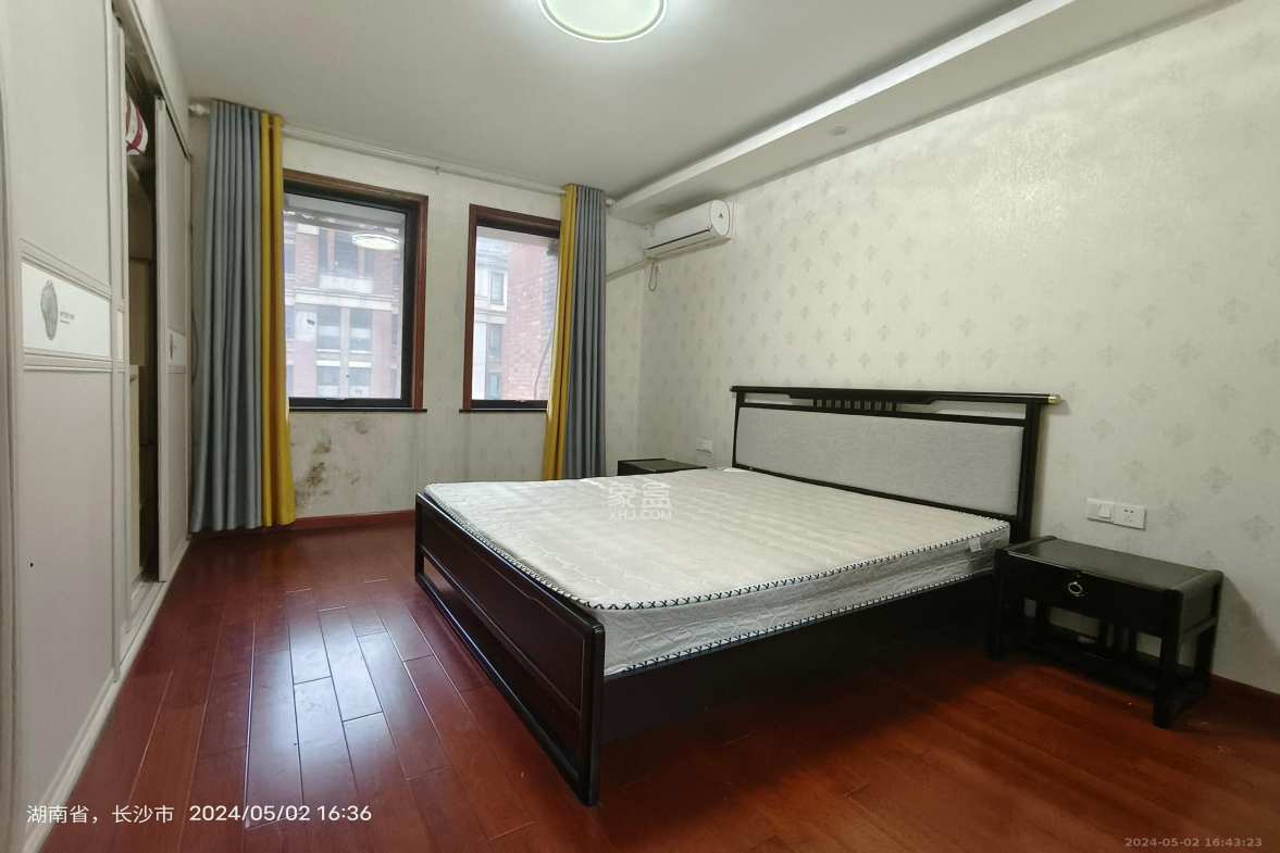 绿城桂花城  0室0厅0卫    2800.0元/月室内图