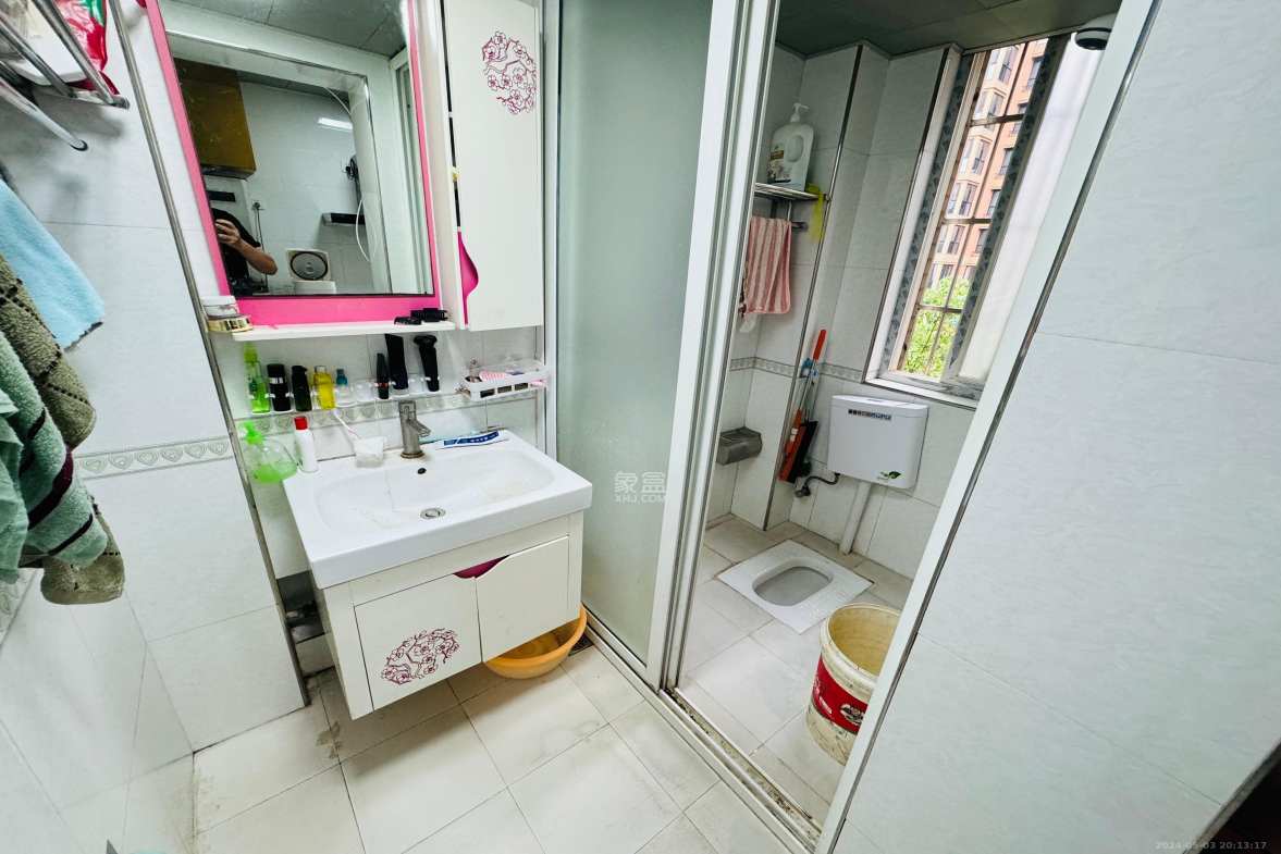 春满江南  2室2厅1卫   23.80万客厅