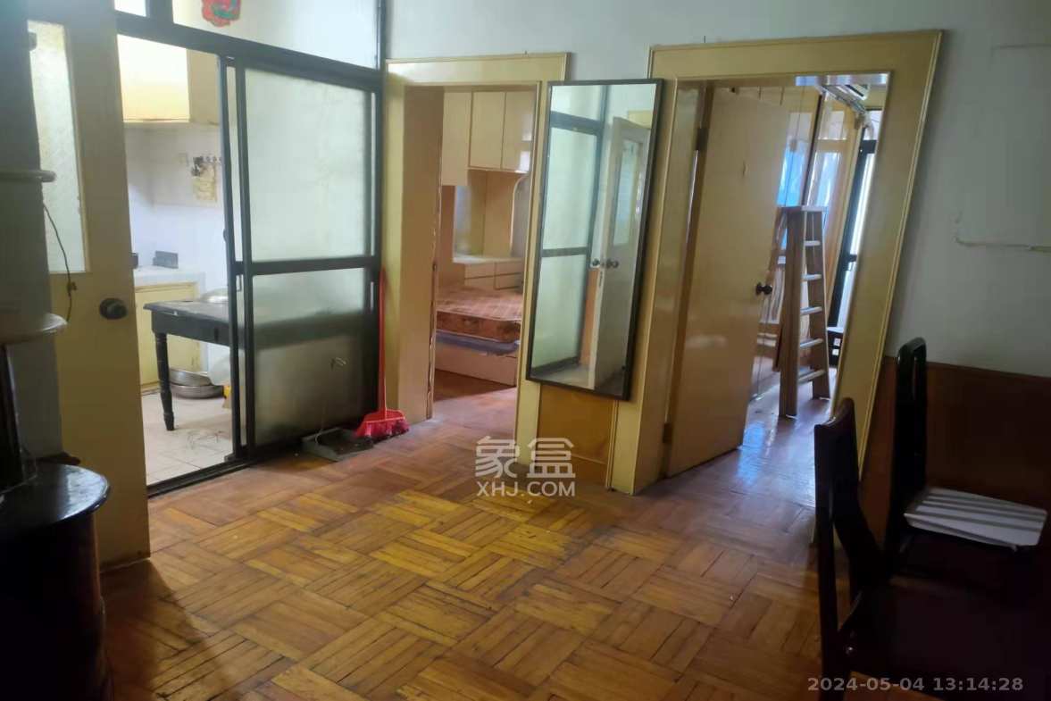 湖南省歌舞剧院宿舍  3室2厅2卫    1800.0元/月室内图1