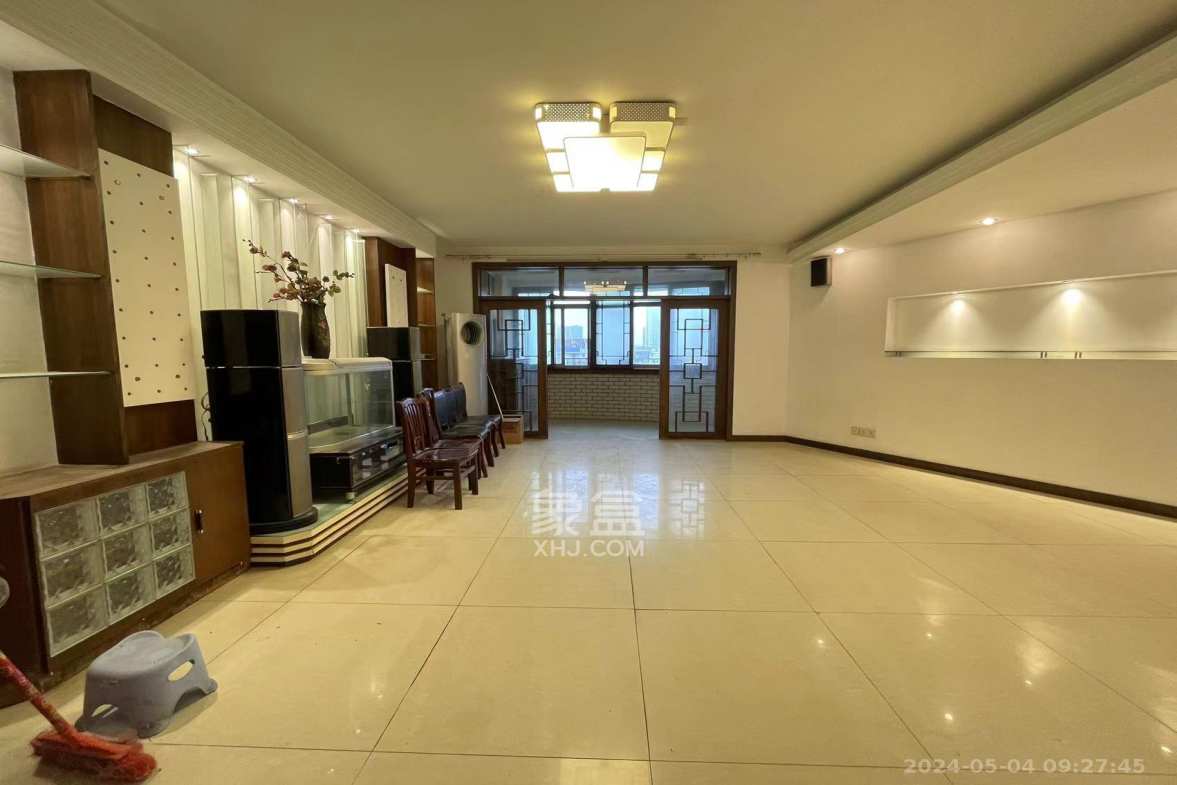 阳光走廊 3室2厅1卫 4000.0元/月 阳光走廊 3室2厅1卫 4000.0元/月室内图