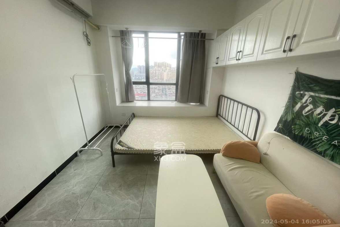 洋湖时代  2室1厅1卫    1100.0元/月室内图