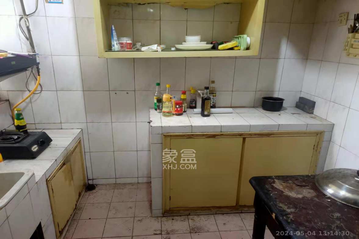 湖南省歌舞剧院宿舍  3室2厅2卫    1800.0元/月室内图