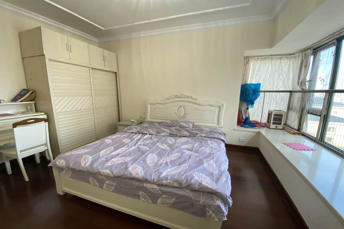 恒大绿洲  3室2厅2卫    2200.0元/月 恒大绿洲  3室2厅2卫    2200.0元/月室内图