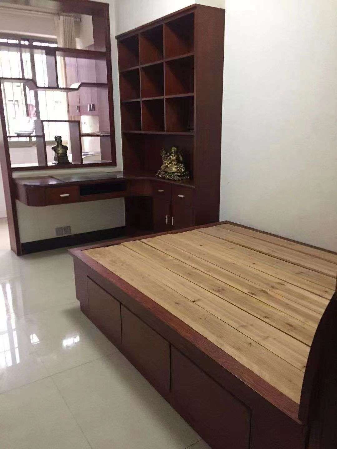 山海翠园 3室1厅1卫 1200.0元/月 山海翠园 3室1厅1卫 1200.0元/月室内图