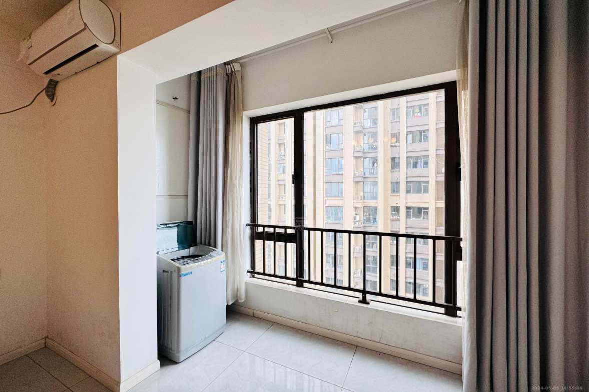 中泰财富湘江 1室1厅1卫 1300.0元/月 中泰财富湘江 1室1厅1卫 1300.0元/月室内图