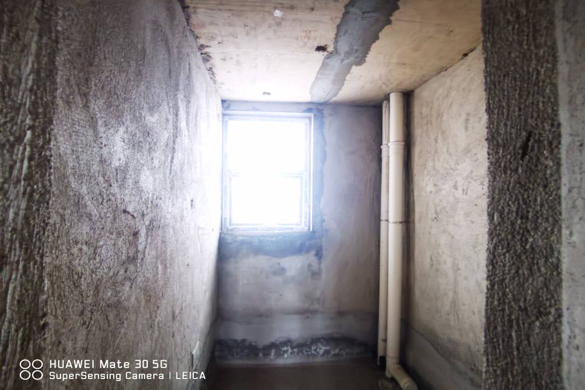 公交小区 3室2厅2卫 56.0万 公交小区 3室2厅2卫 56.0万客厅