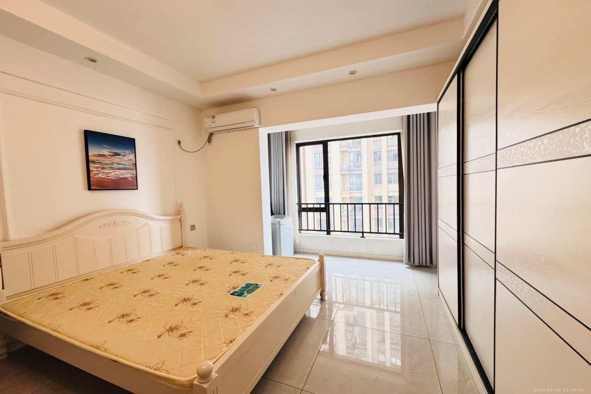 中泰财富湘江 1室1厅1卫 1300.0元/月 中泰财富湘江 1室1厅1卫 1300.0元/月室内图