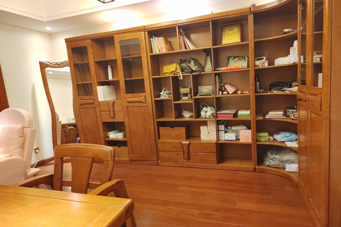 中核缇香名苑  5室2厅4卫   168.00万室内图