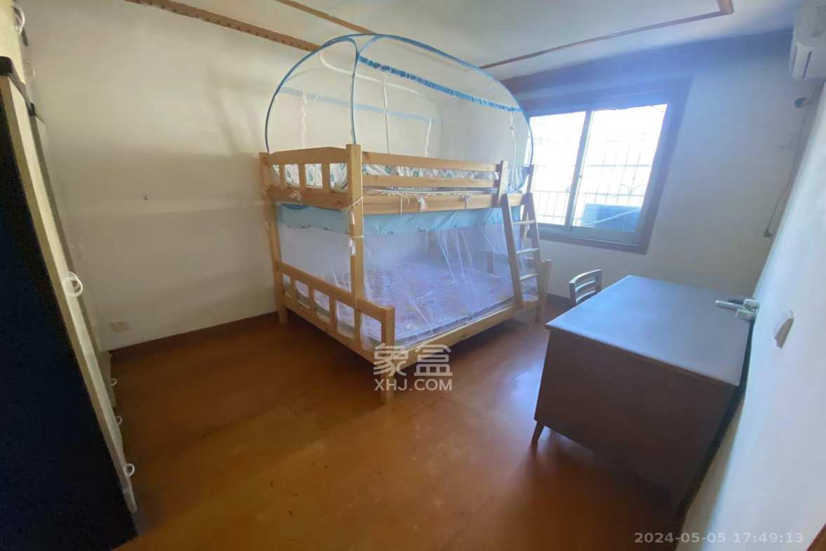 肇家（嘉）坪散盘  3室2厅1卫   2200.00元/月室内图