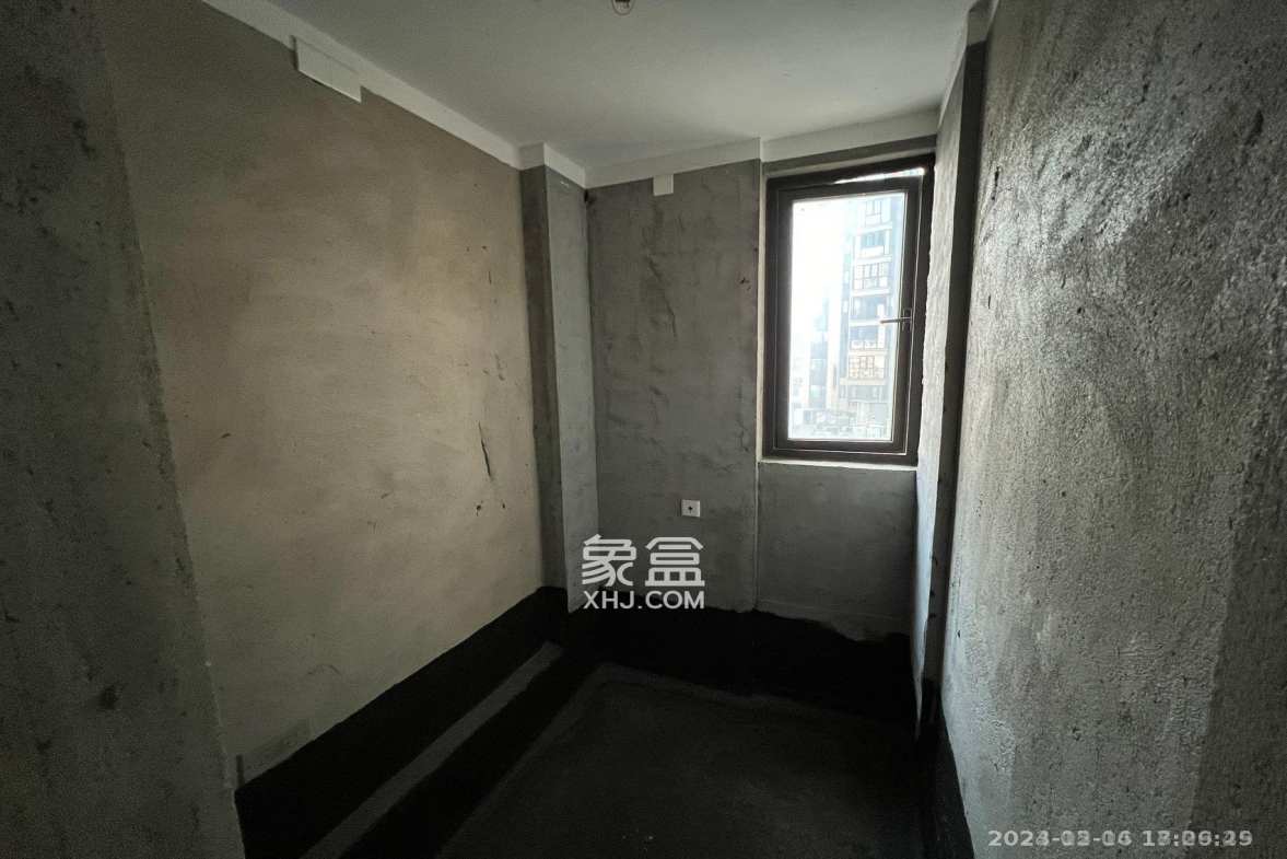 天翼花园（中国电信单位房）  6室2厅3卫   5000.00元/月室内图