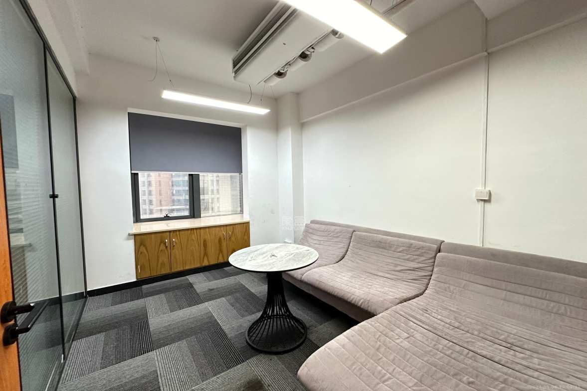 蓝湾国际广场 1室1厅1卫 24000.0元/月 蓝湾国际广场 1室1厅1卫 24000.0元/月室内图