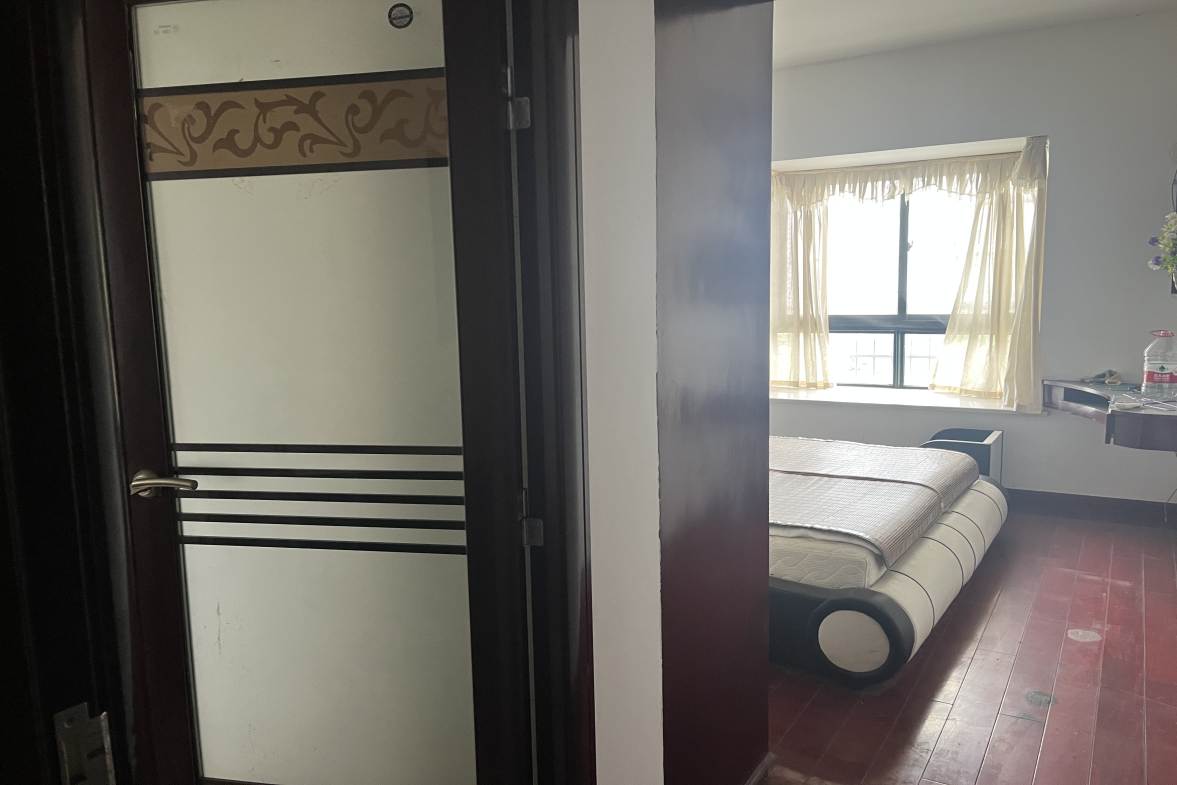 臻品仙岭居 3室2厅1卫 1300.0元/月 臻品仙岭居 3室2厅1卫 1300.0元/月户型图