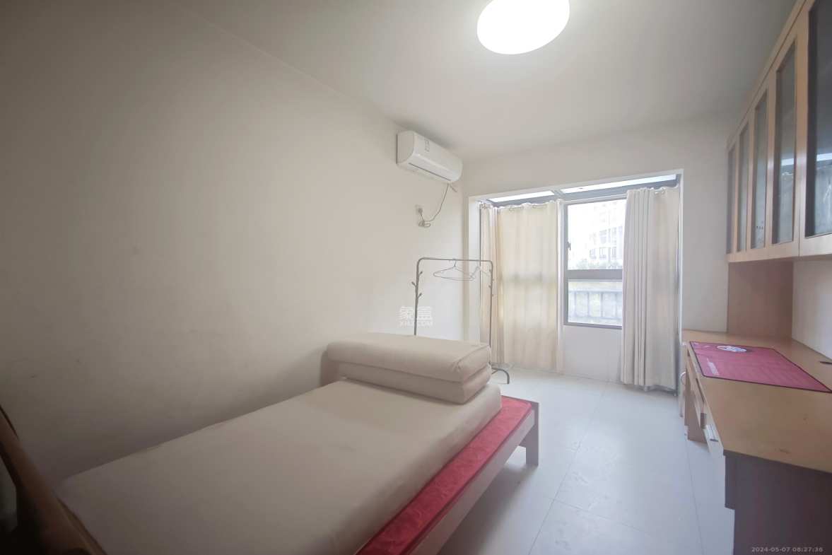 保利麓谷林语A区 3室2厅1卫 2500.0元/月 保利麓谷林语A区 3室2厅1卫 2500.0元/月室内图