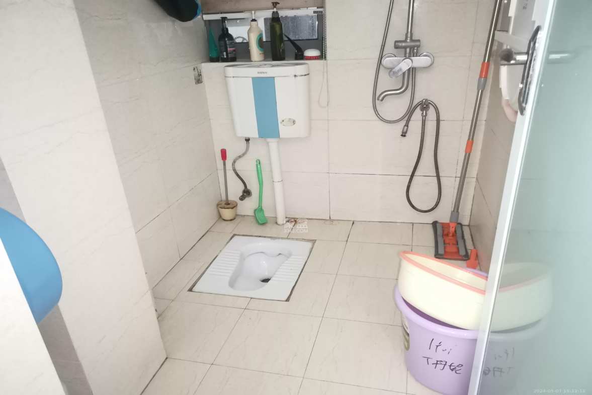 金烨融府 2室1厅1卫 3400.0元/月 金烨融府 2室1厅1卫 3400.0元/月室内图