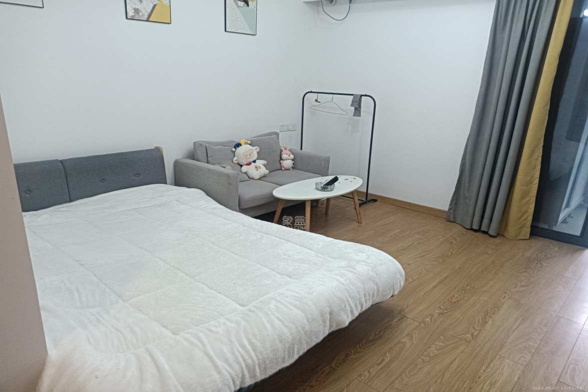 荣泰广场  1室1厅1卫    1300.0元/月室内图