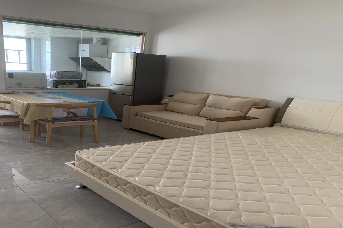 盛世时代广场 1室1厅1卫 1200.0元/月 盛世时代广场 1室1厅1卫 1200.0元/月室内图