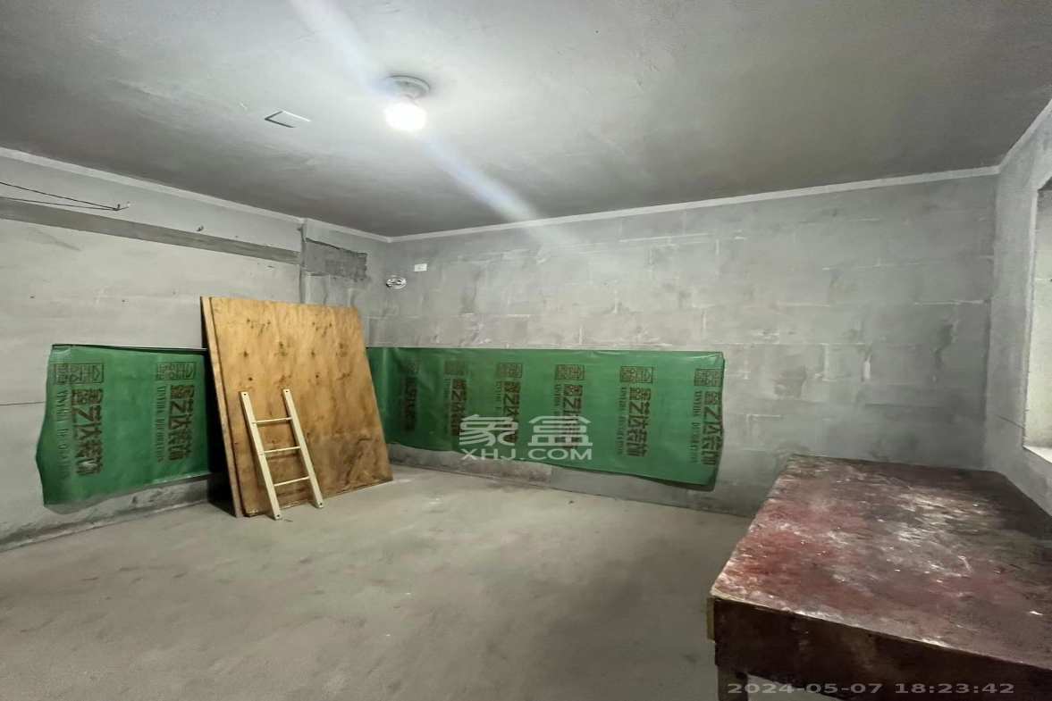 中国铁建梅溪青秀二期  3室2厅2卫   2000.00元/月室内图