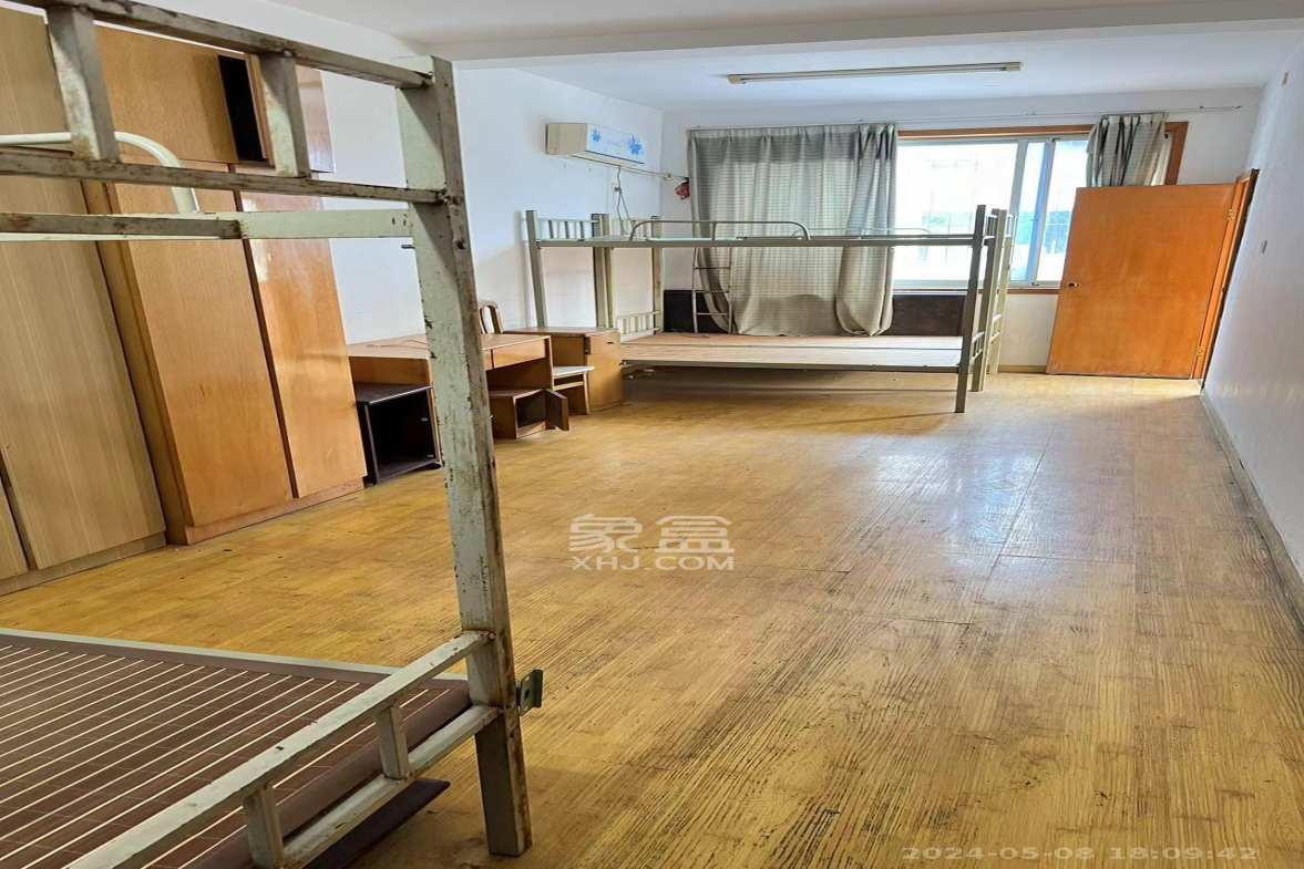 省军区宿舍  3室2厅1卫    2500.0元/月室内图