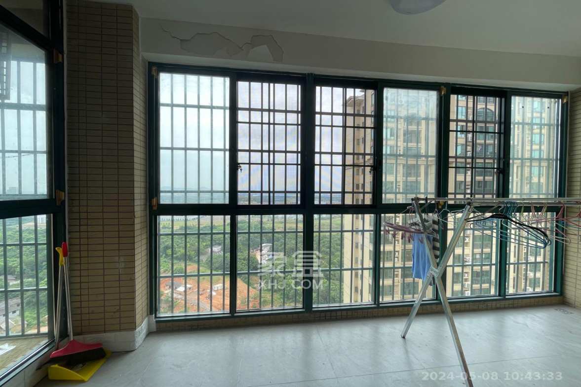 富基世纪公园  3室2厅2卫    2000.0元/月 富基世纪公园  3室2厅2卫    2000.0元/月室内图