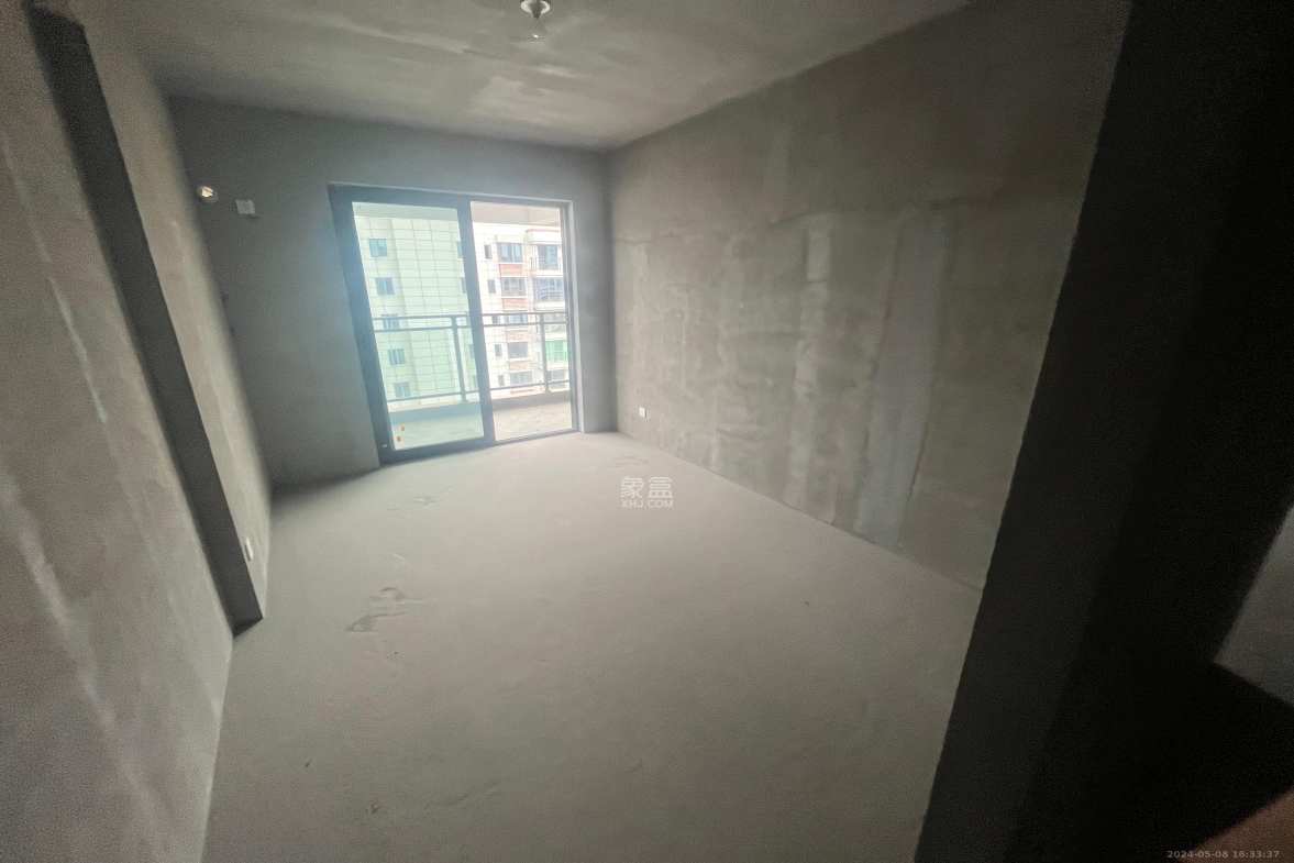 平吉上府  3室2厅2卫    2000.0元/月 平吉上府  3室2厅2卫    2000.0元/月室内图