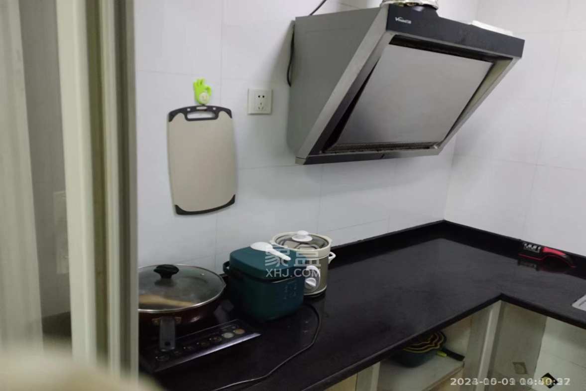 逸景华天  1室1厅1卫    900.0元/月室内图